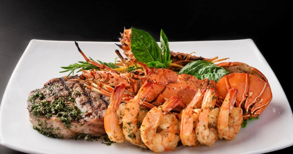 Evening Activities in Sharq, Kuwait: Cafes, Views, and Relaxation