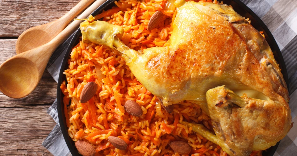 A Walking Tour of Sharq: From Markets to Modern Towers